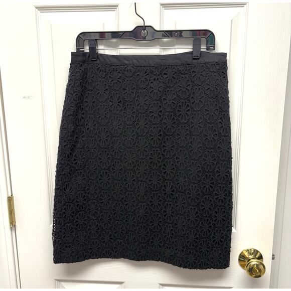 Talbots Black Lace Lined Skirt, Straight, NWOT, Women's Size 6 - Picture 1 of 5